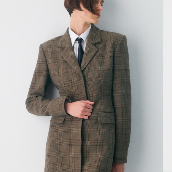 Aritzia Taupe Checkered Blazer Dress - Picture 4 of 10
